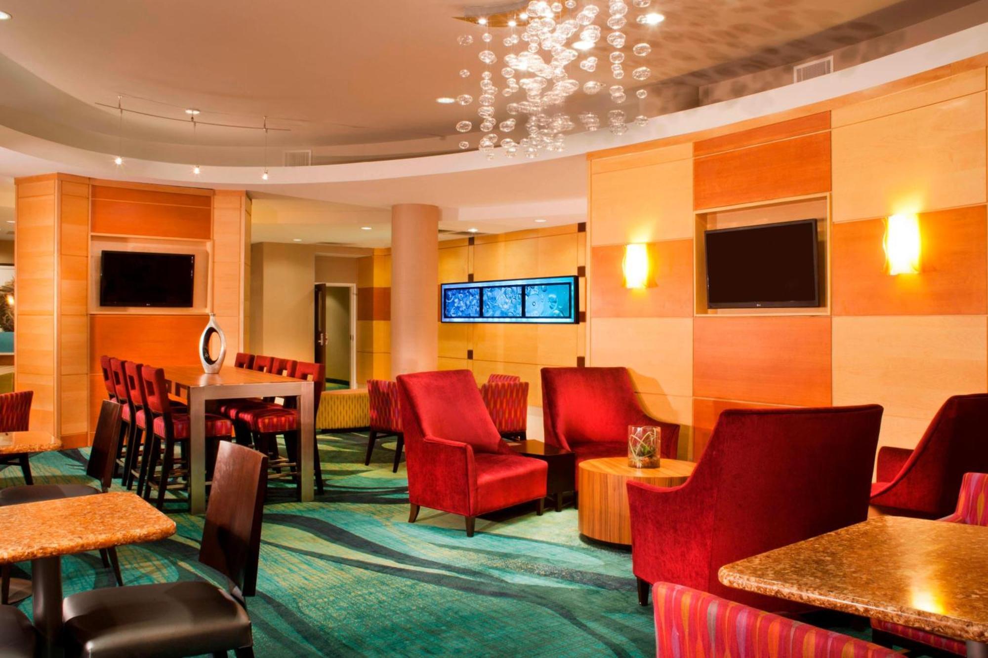 Springhill Suites Гейнсвил Екстериор снимка